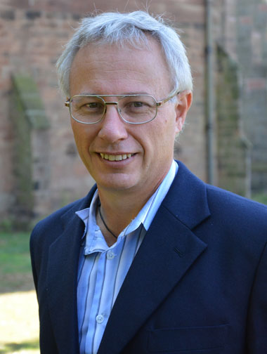 Dr Colin Edwards